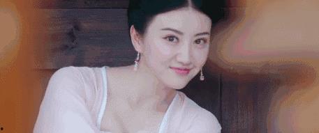 爆料新疆演员是谁呀视频,新疆演员身份曝光，网友热议“爆料视频”背后的真相